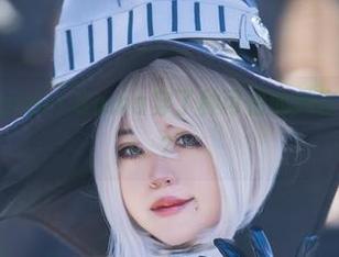 在线看，Hatori Sama穿了种可怕的纯白，你敢给吗？